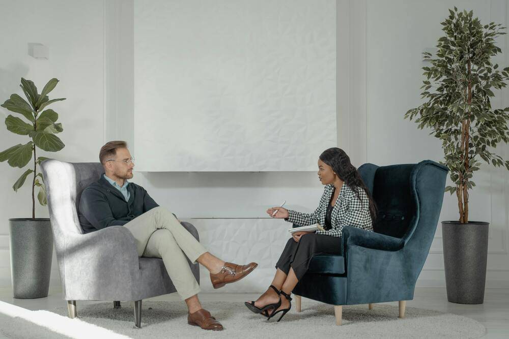 Bipolar Disorder Therapy at Oakville Wellness Center