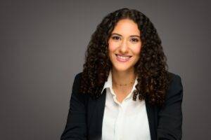 Sara Gendy, a Winnipeg therapist providing virtual sessions for couples and individuals ages 16 and up.